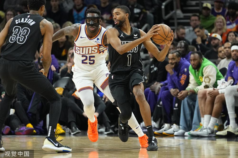 时政Vlog丨南方小土豆+东北老铁 抱团蹲亚冬会烟花.