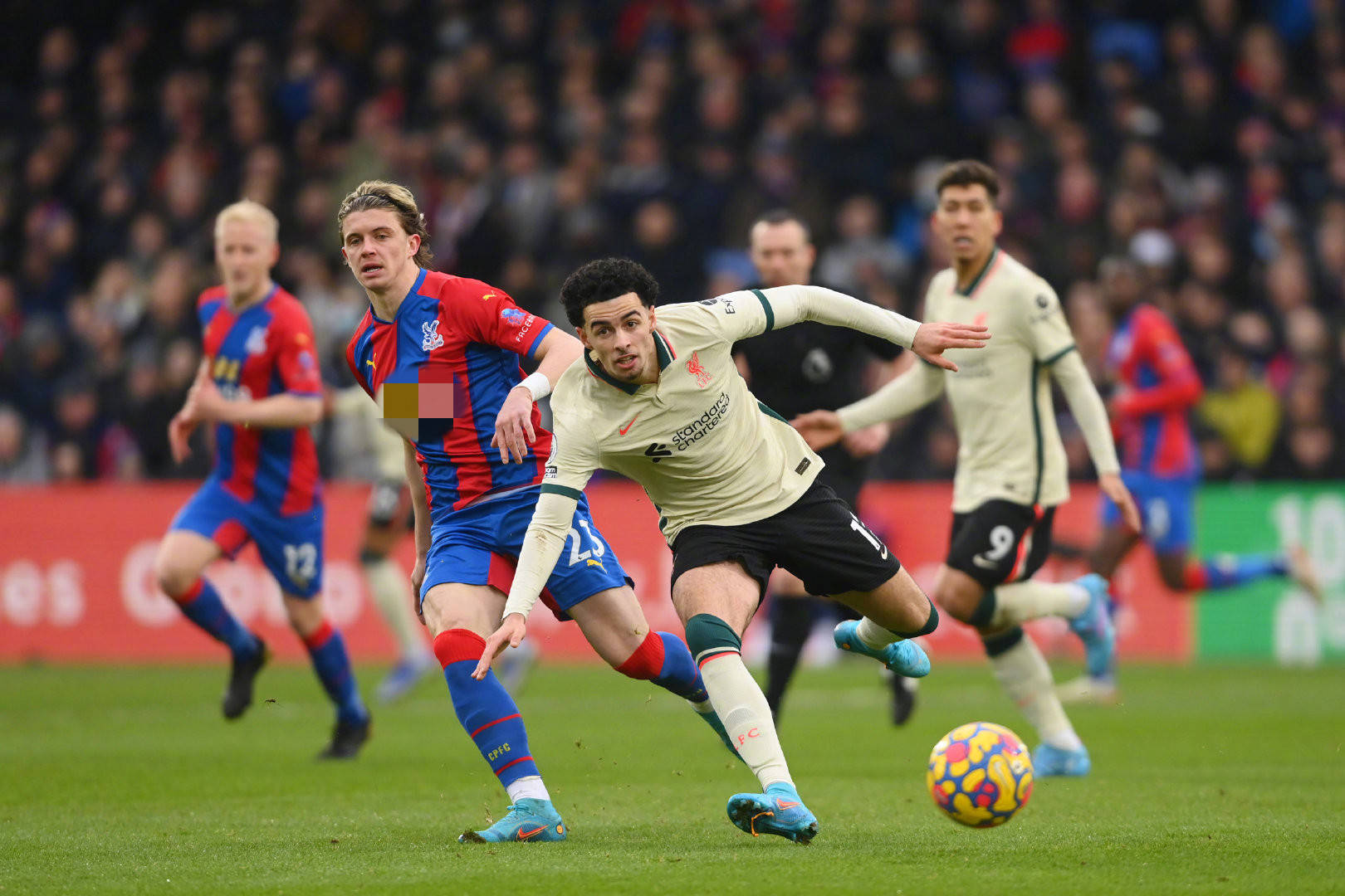 法媒:利物浦认为玛玛达什维利的表现远未达到预期.